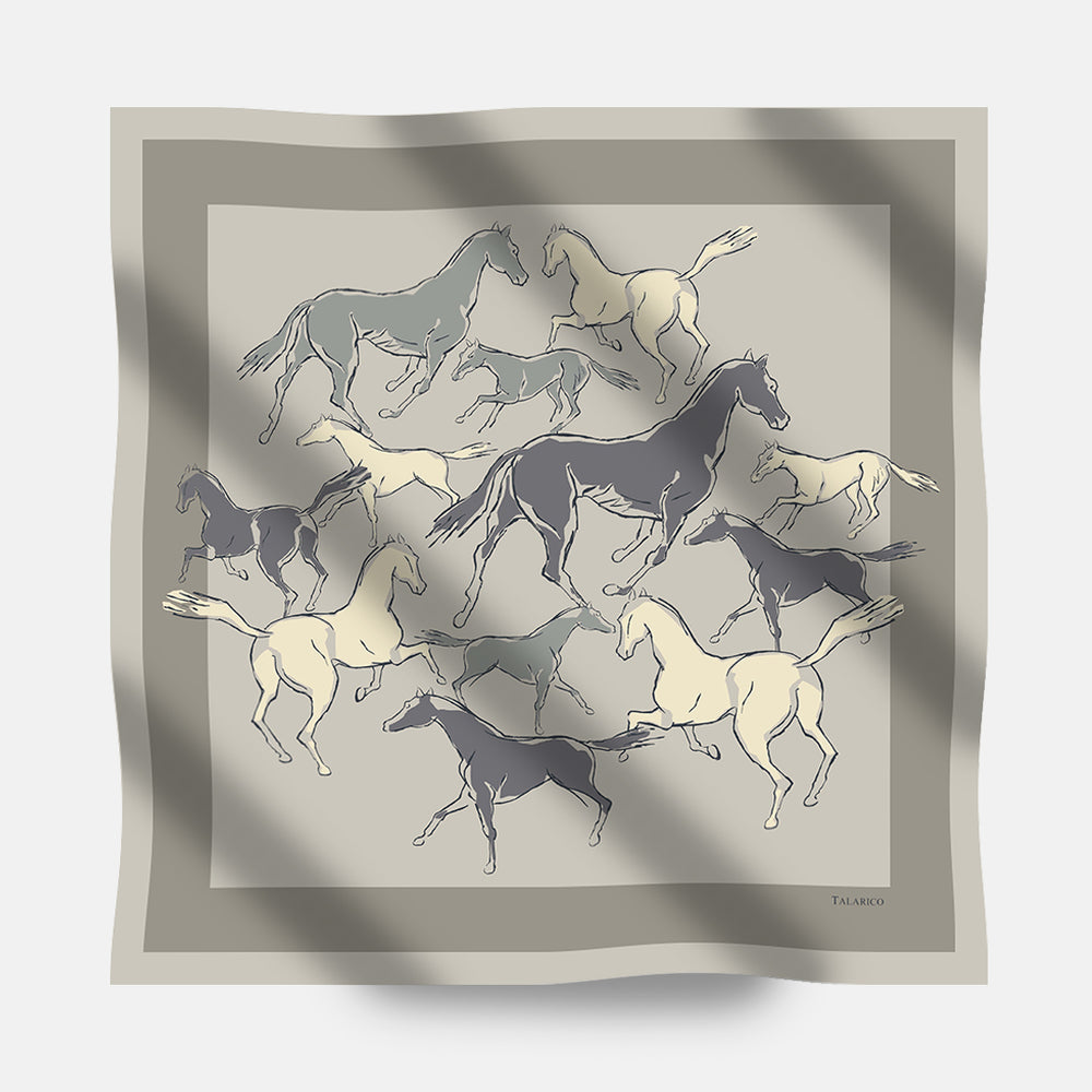 Foulard In Seta Twill 90 Spiriti Indomiti