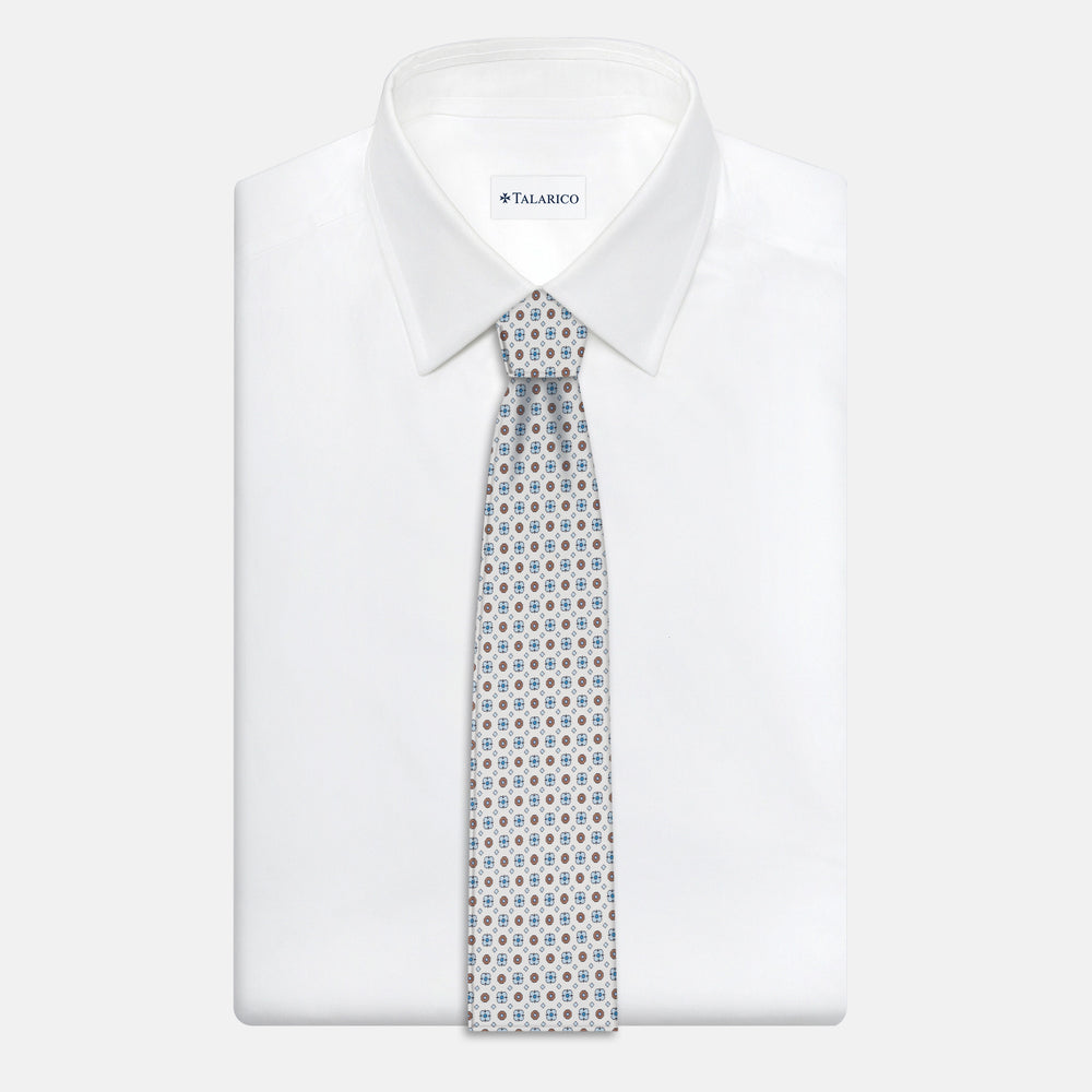 1999 Collection Tie in Heavy Silk Blue Geometric Pattern