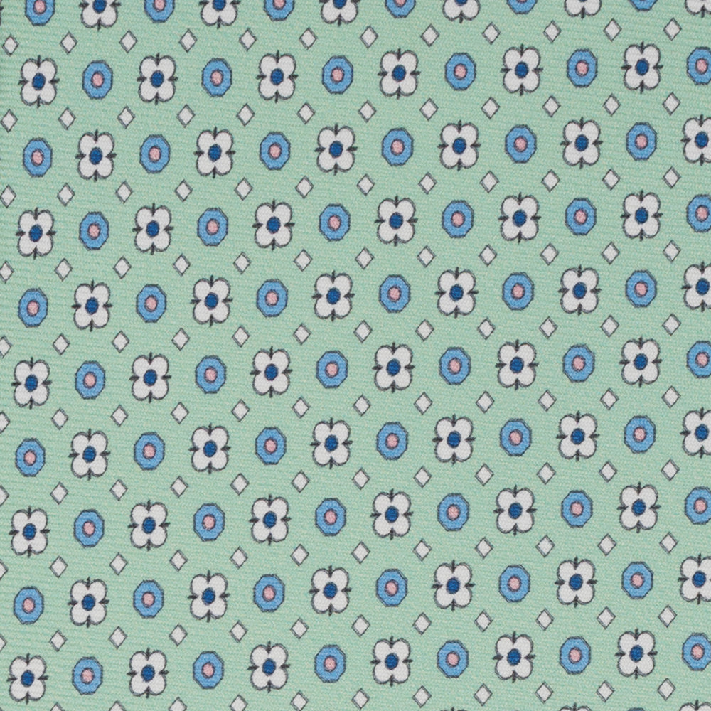 1999 Collection Tie in Heavy Silk Blue Geometric Pattern