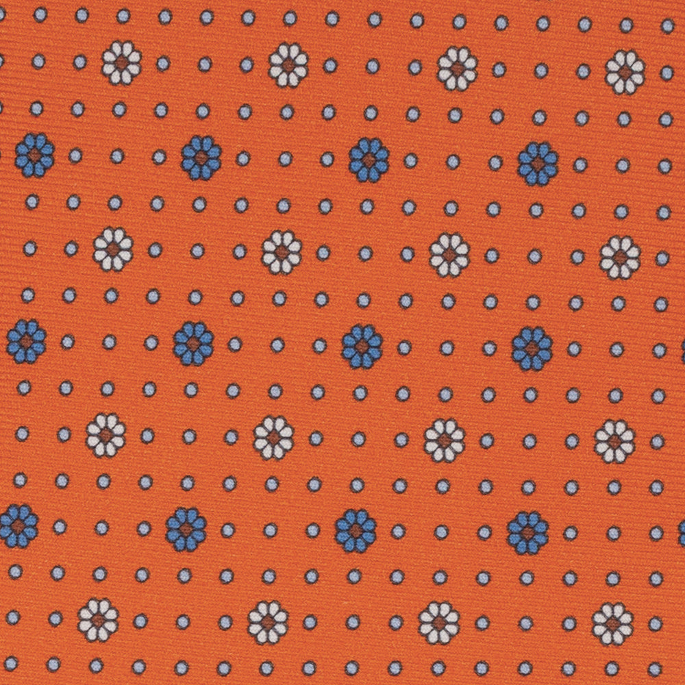 1999 Collection Tie in Heavy Silk Blue Geometric Pattern