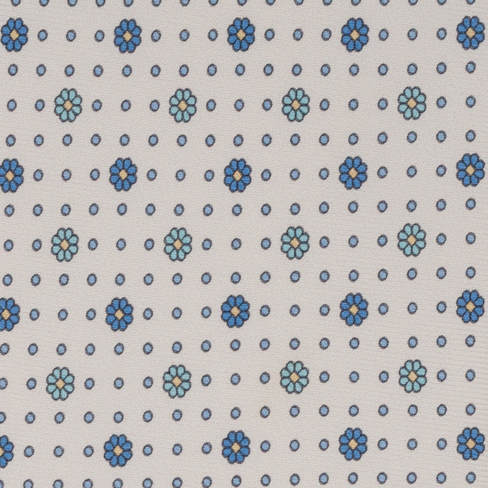 1999 Collection Tie in Heavy Silk Blue Geometric Pattern