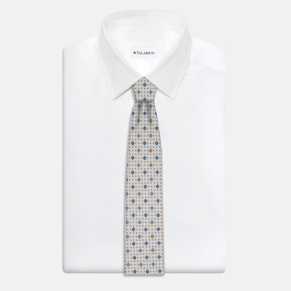 1999 Collection Tie in Heavy Silk Blue Geometric Pattern