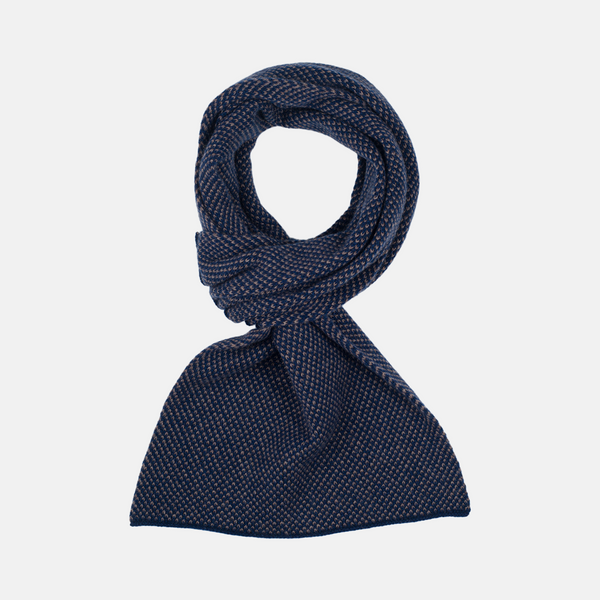 Comma neck warmer