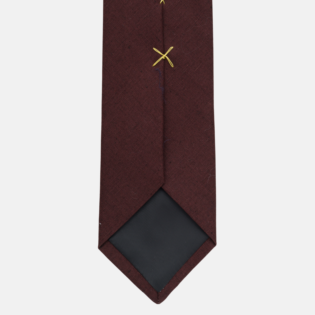 3 Fold Tie in Irish Linen Bordeaux - TAL 325