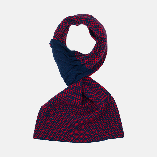 Comma neck warmer