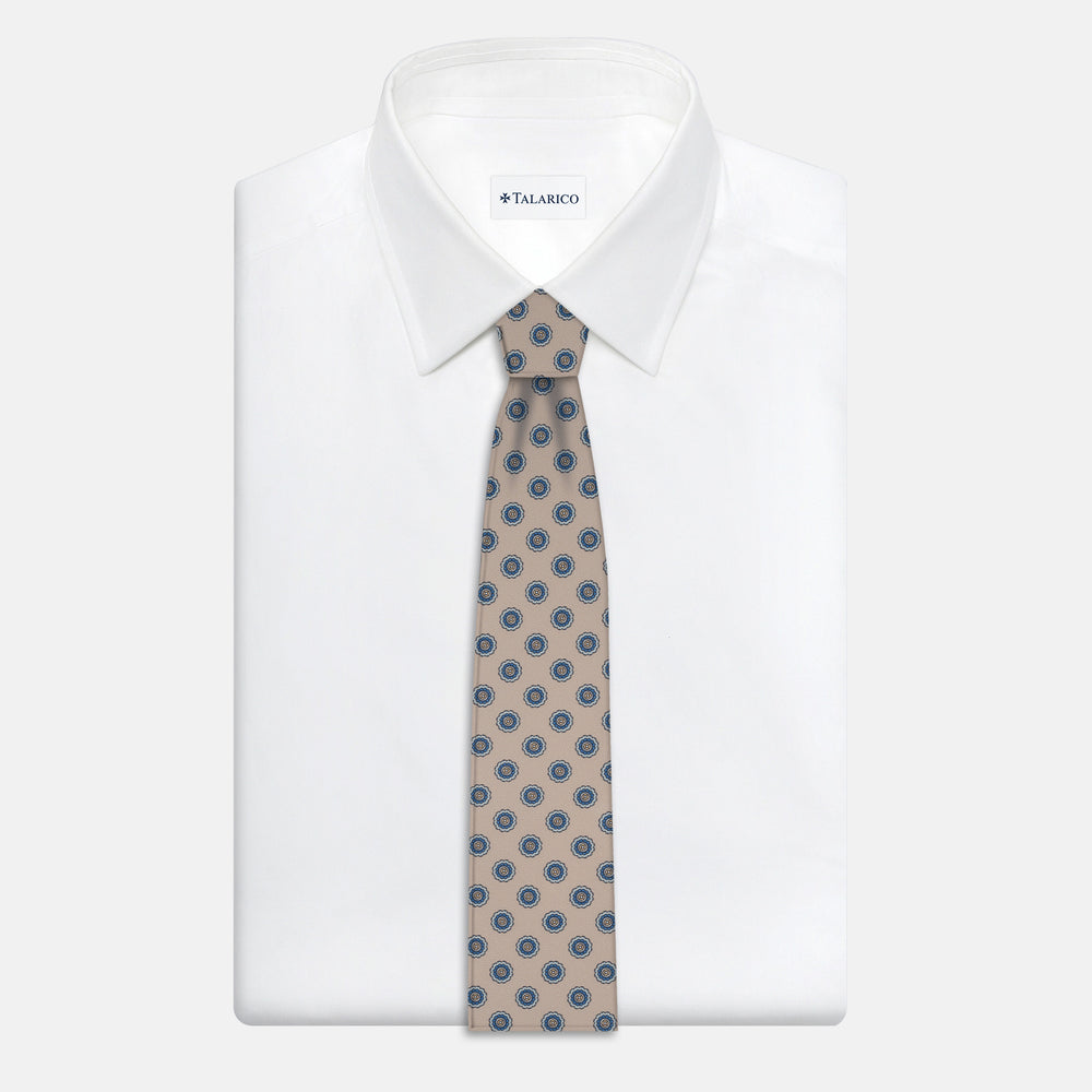 1999 Collection Tie in Heavy Silk Blue Geometric Pattern