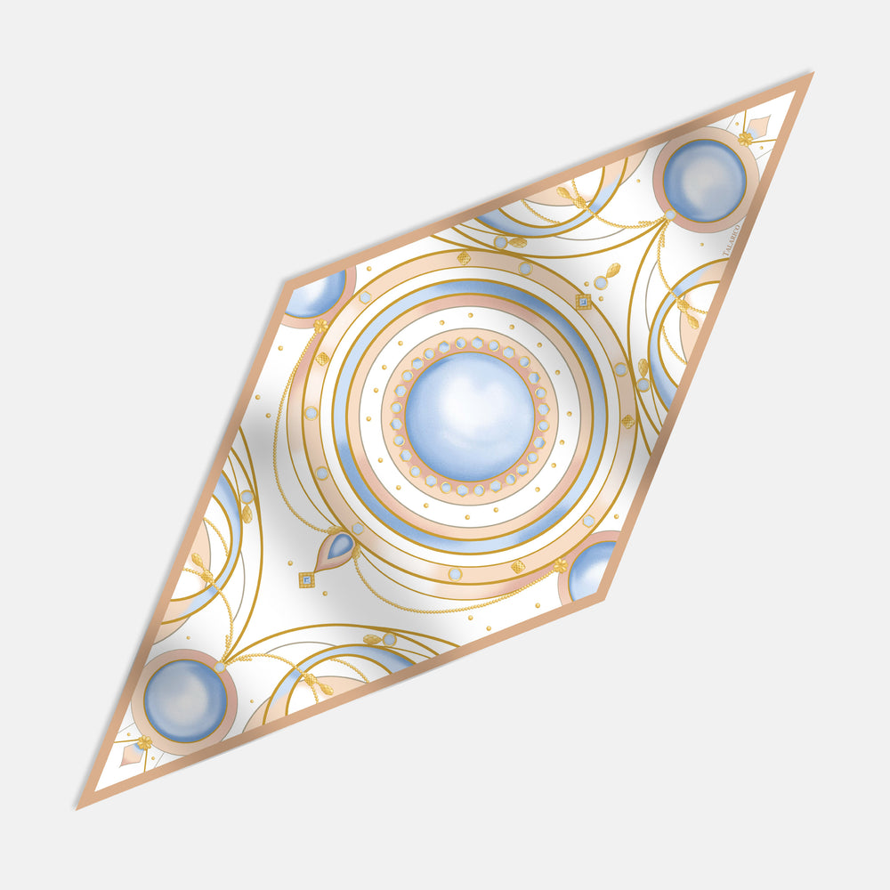 Rhombus scarf in Akoya twill silk