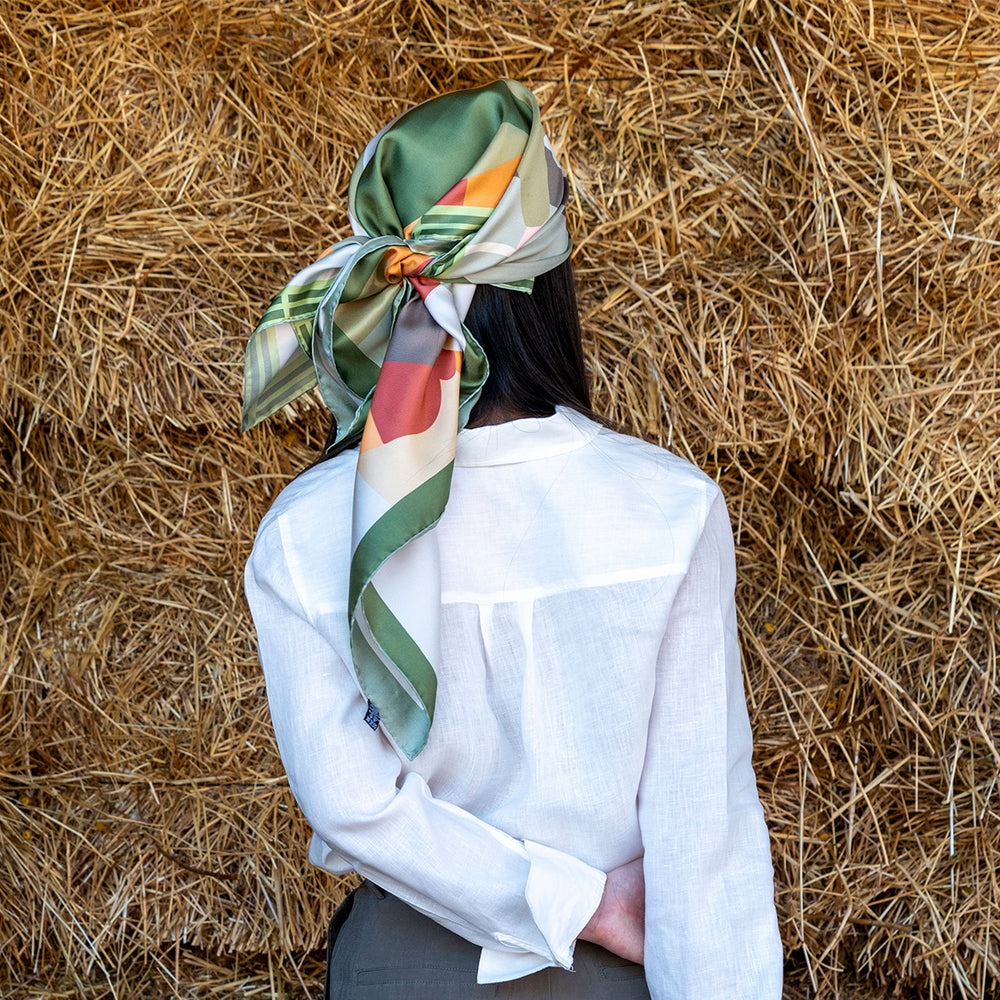 Silk Twill 90 Scarf The Race
