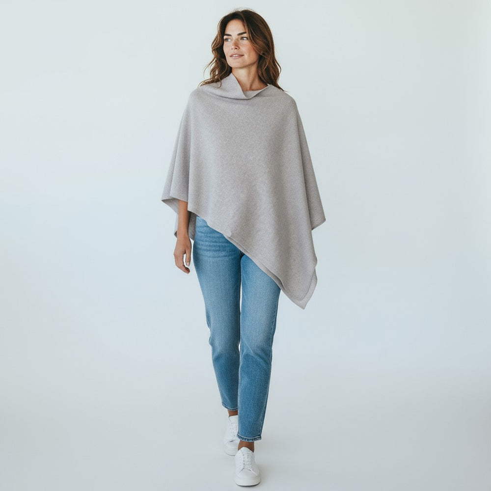 Mantella in Cashmere Piuma