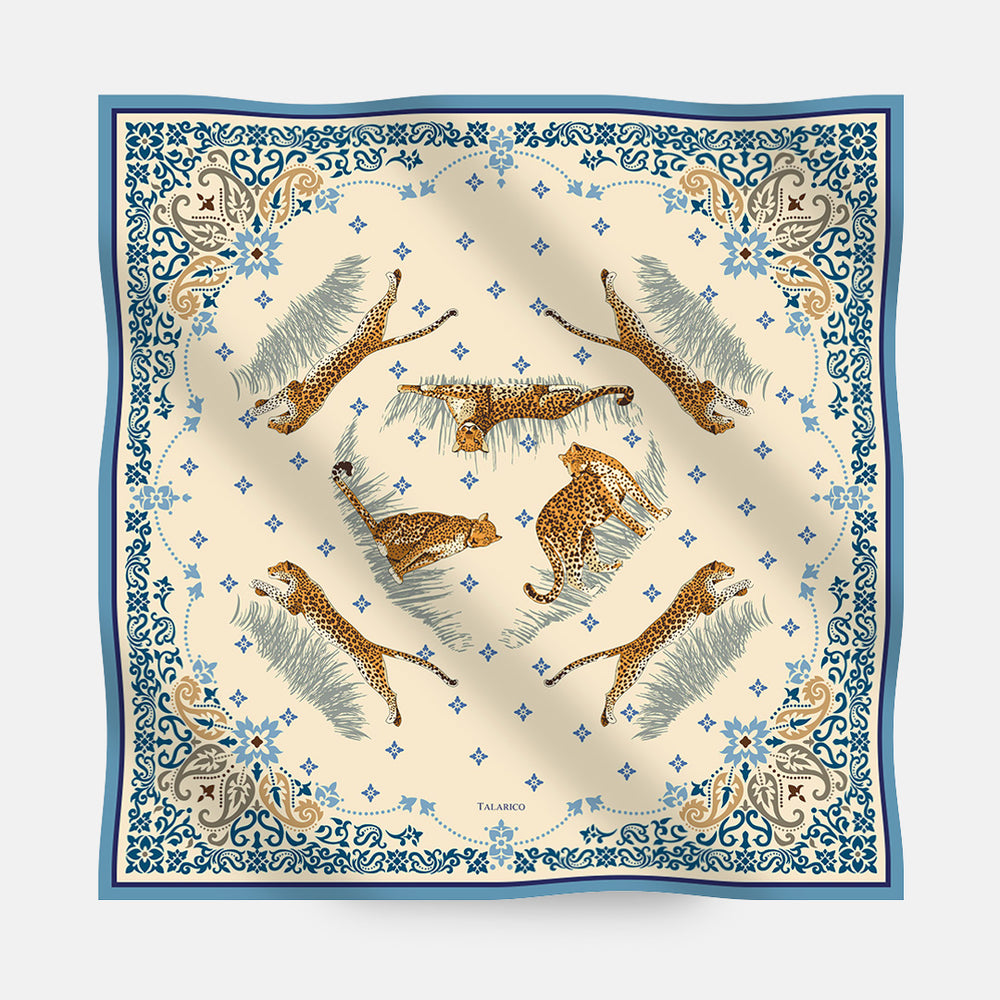 FOULARD IN LANA NIDO FELINO