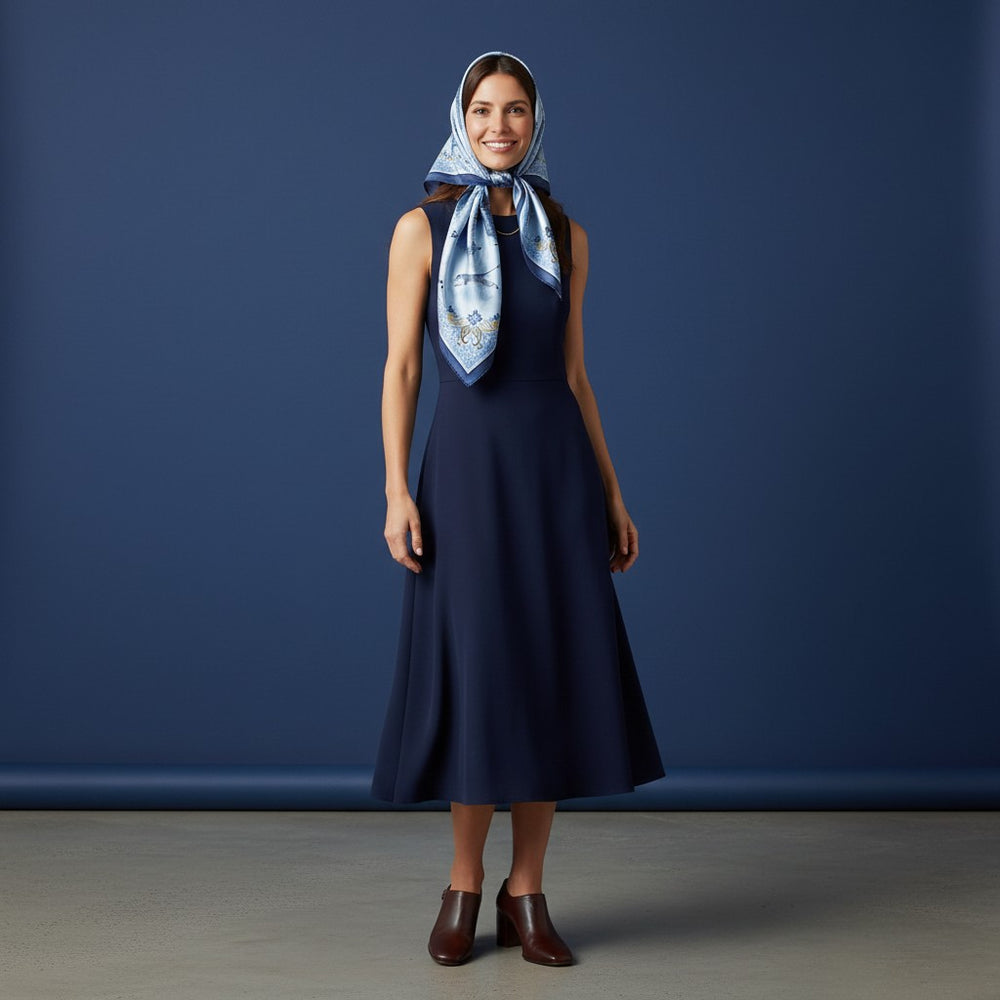 90% Twill Silk Scarf Feline Nest