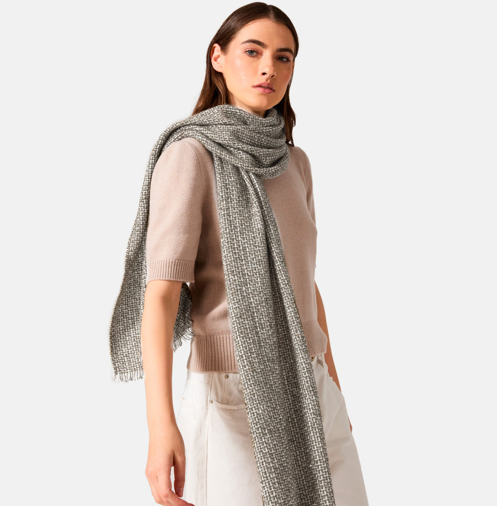 SEQUINED SCARF