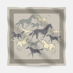 FOULARD IN LANA SPIRITI INDOMITI